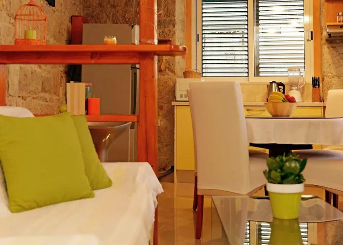 아파트 Need Old Town